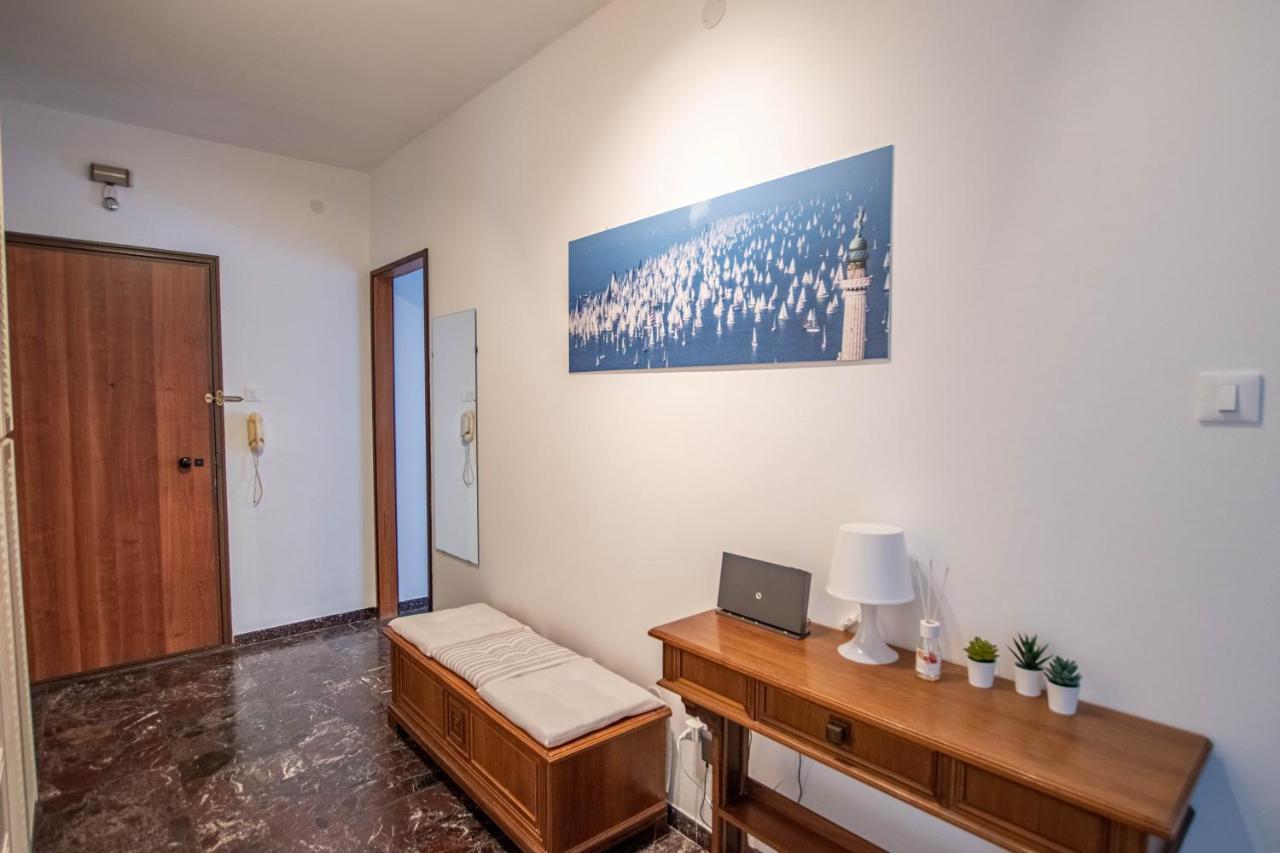 Free Parking -6 Posti Letto E Terrazzo Vista Mare Apartment Триест Екстериор снимка