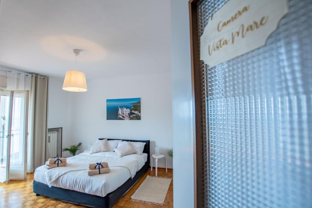 Free Parking -6 Posti Letto E Terrazzo Vista Mare Apartment Триест Екстериор снимка